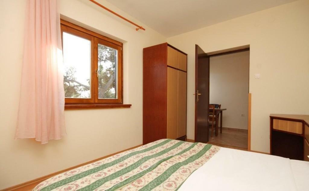Apartment Radovan โปเรช ภายนอก รูปภาพ
